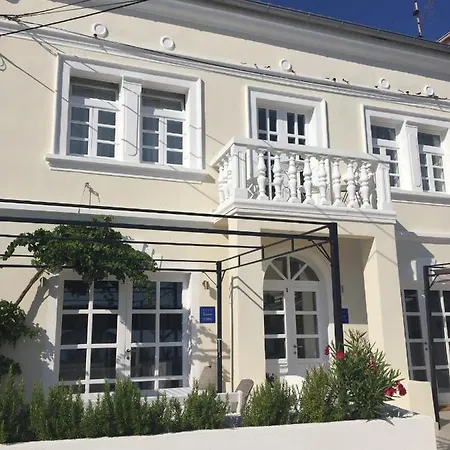 Villa Il Blu Direkt Am Meer Martinscica  Exterior photo