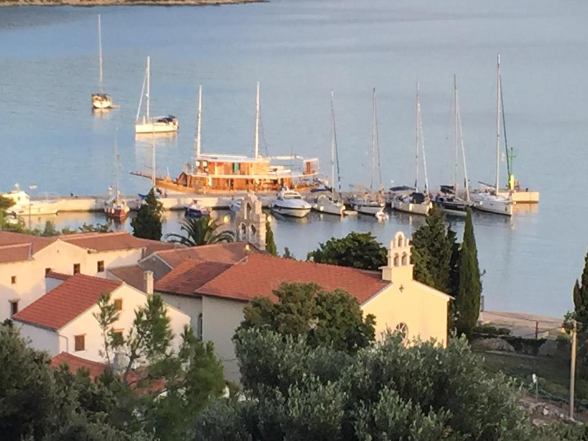 Il Blu Direkt Am * Martinšćica